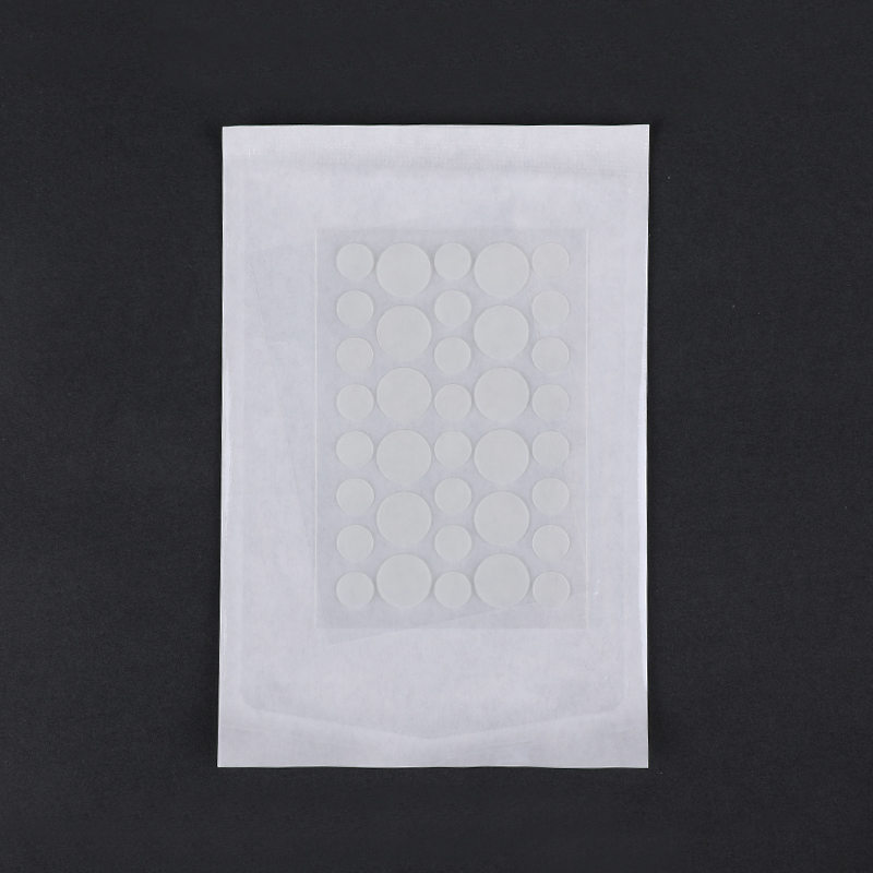 36pcs Acne-fighting Regular Acne Patch（36 Pieces Size: This Set Contains 36*Patches. 12 mm (12 Pieces) And 8 mm (24 Pieces))