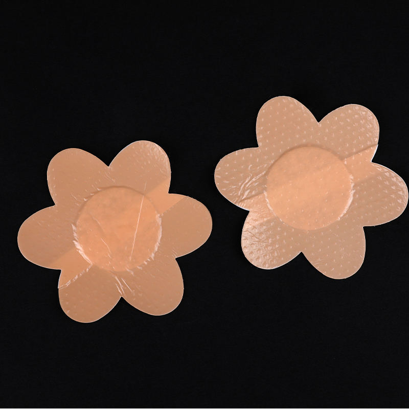 Soft and Comfortable Flower-shaped Silicone Gel Breast Patch
